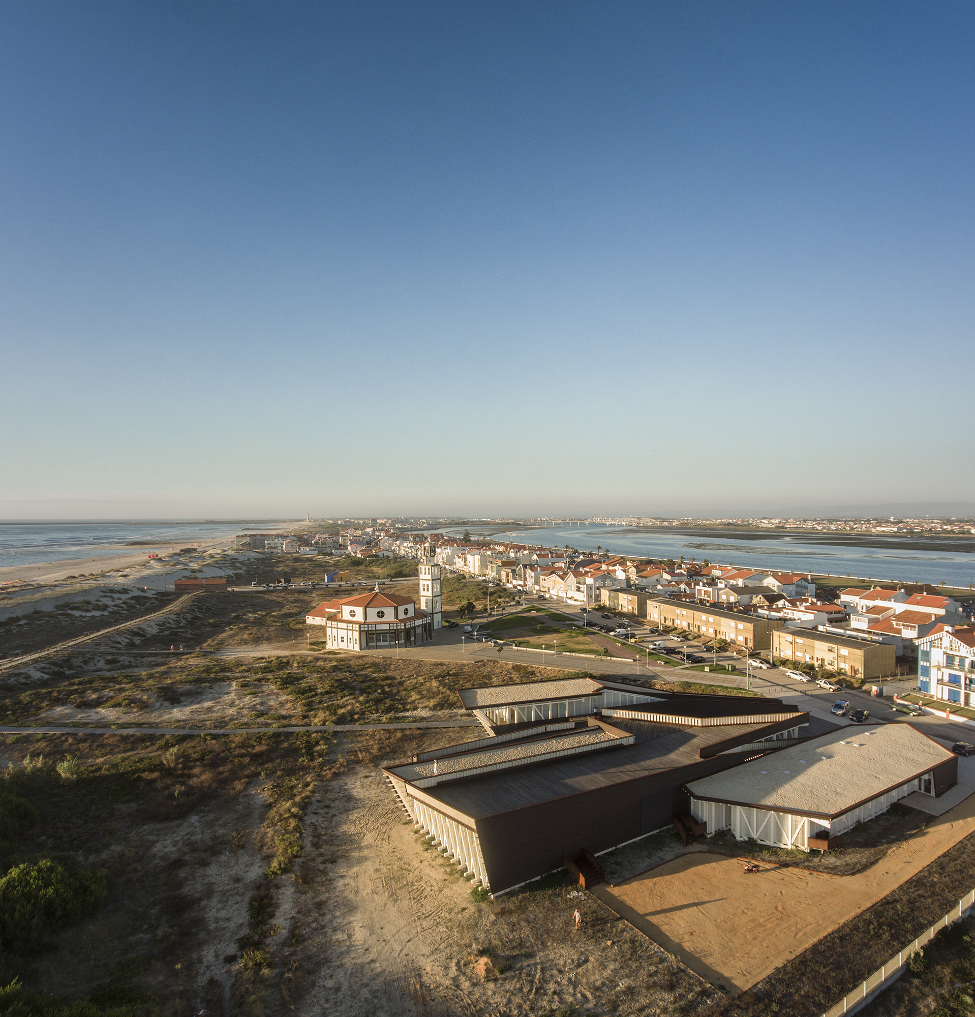 Fotografia — Centro Sócio-Cultural da Costa Nova, Costa Nova, Aveiro, Portugal