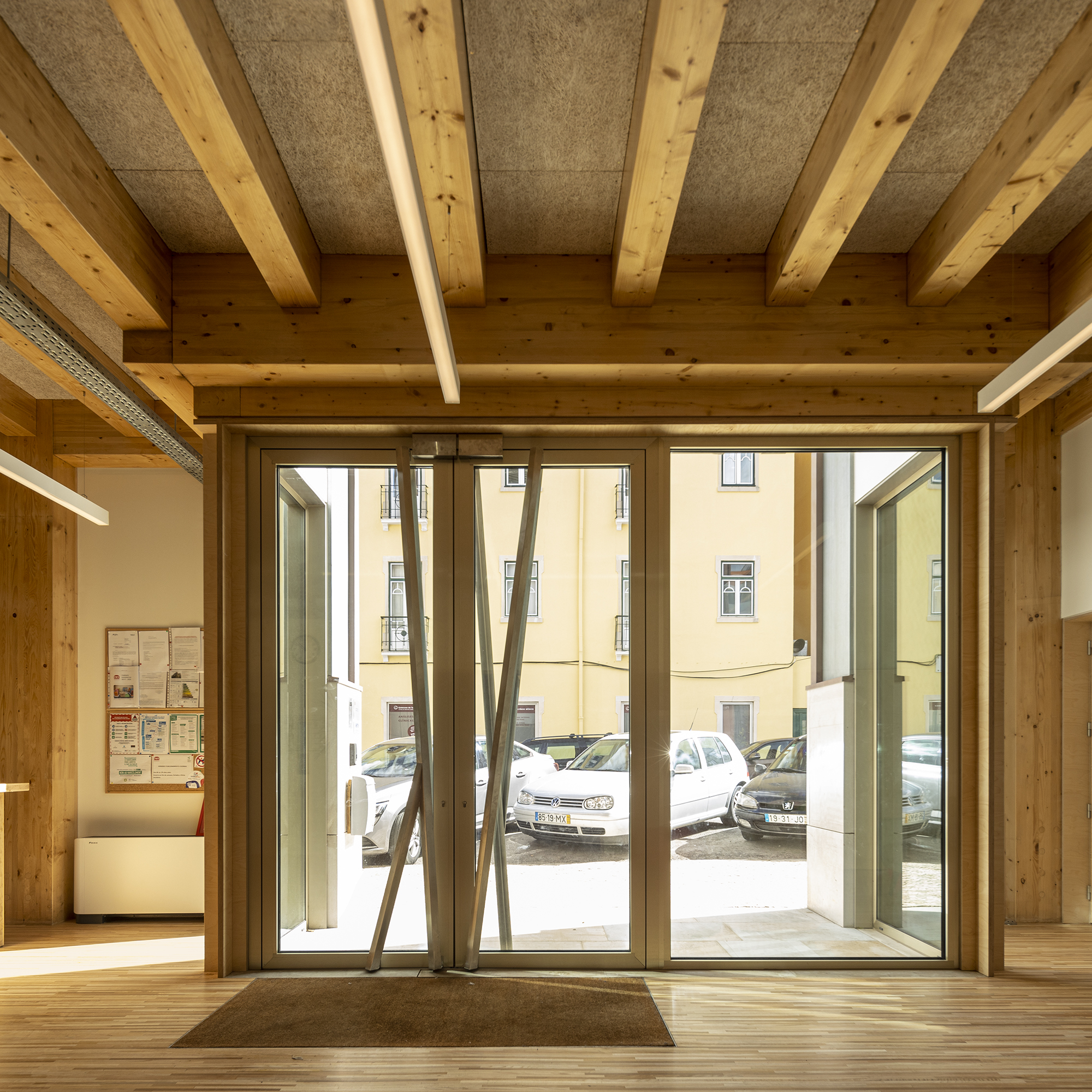 Fotografia — Redbridge School, Campo de Ourique, Lisboa, Portugal